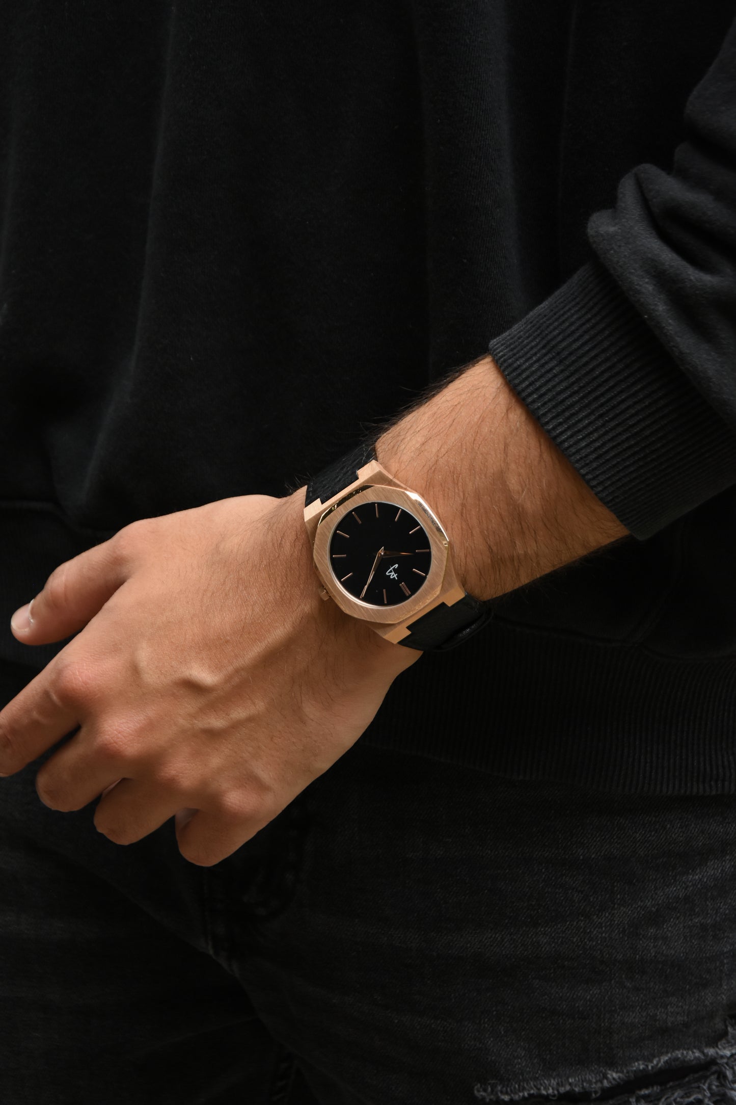 Nova Ultra-Thin Gold